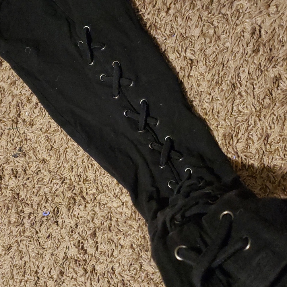 Torrid Full Length Signature Premium Leggings Black Lace Up Back sz 00 M 10 - Picture 5 of 9